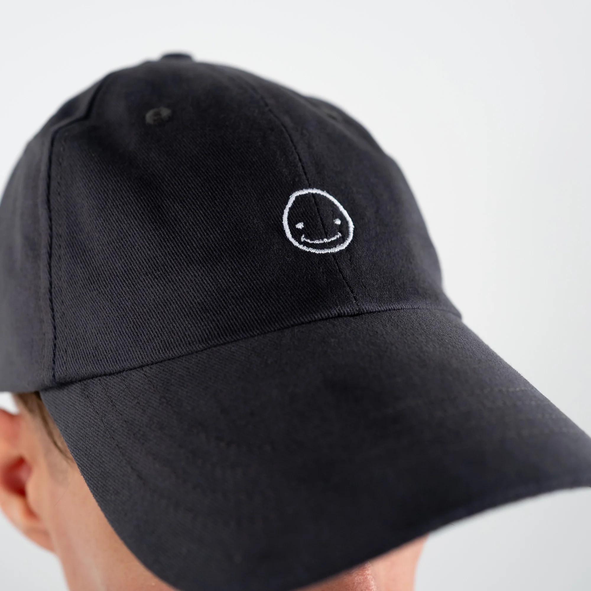 Smileyface Cap weiß - Image 6